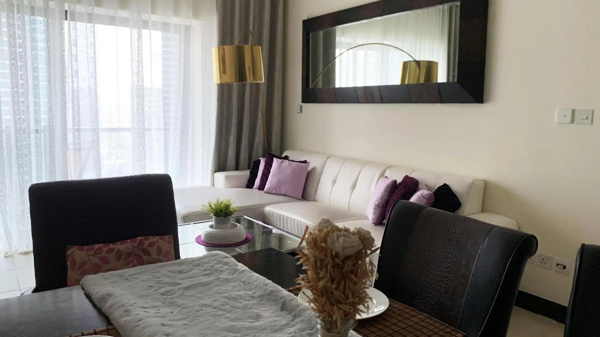 Click Stay - Jlt - 2 Bedroom & Balcony Lakes View Entire Apartment -Az 두바이