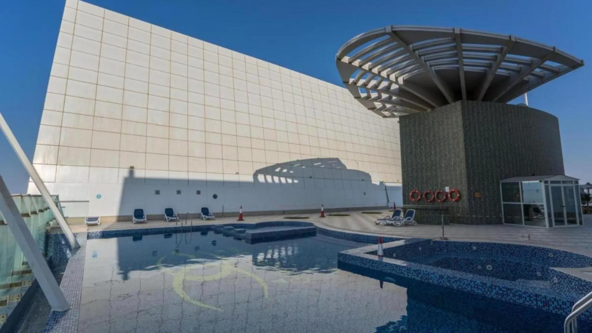 Click Stay - Jlt - 2 Bedroom & Balcony Lakes View Entire Apartment -Az 두바이