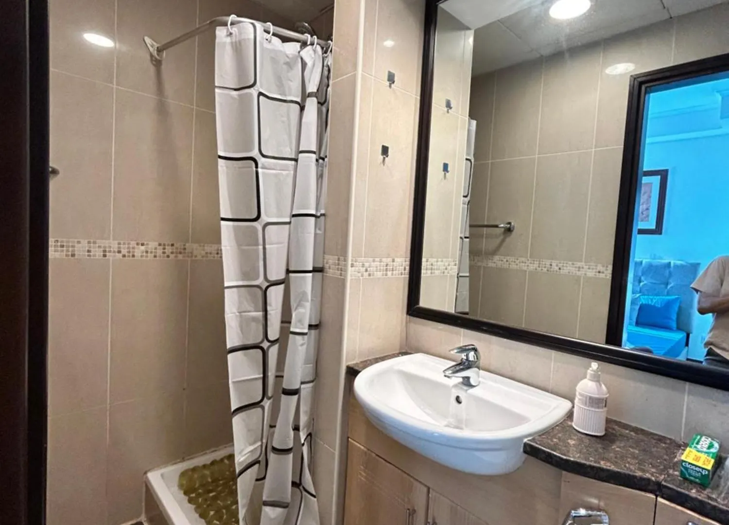 Click Stay - Jlt - 2 Bedroom & Balcony Lakes View Entire Apartment -Az 두바이