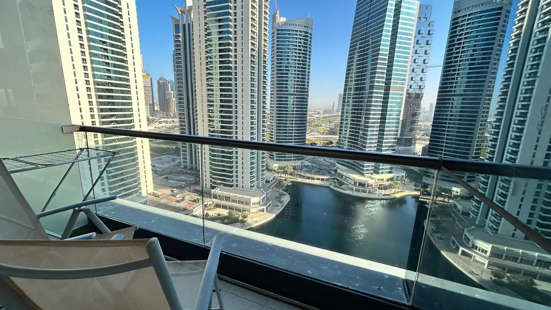 Click Stay - Jlt - 2 Bedroom & Balcony Lakes View Entire Apartment -Az 두바이 0*,  아랍에미리트